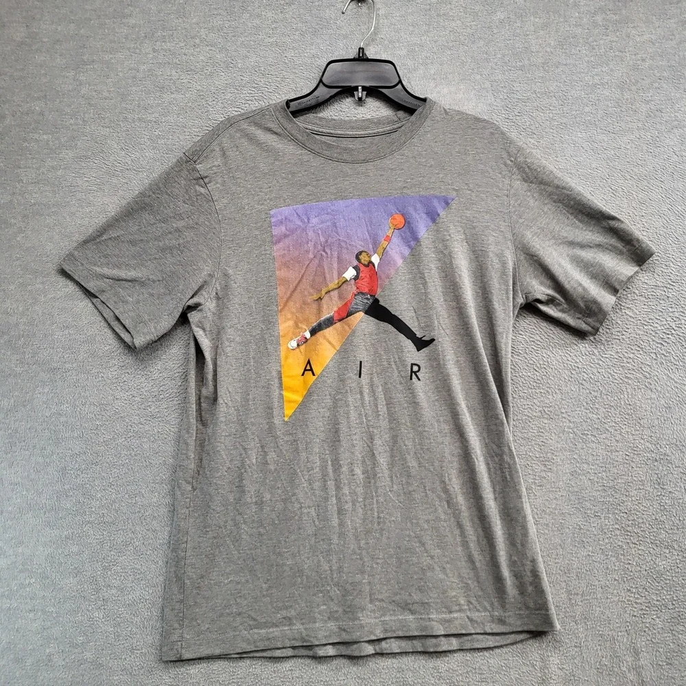 Air‎ Jordan Men Shirt Small Gray Logo Jumpan Short Sleeve Tee